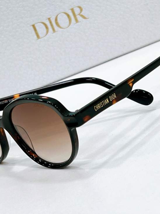 Picture of Dior Sunglasses _SKUfw76702288fw